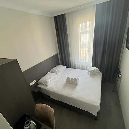 Maritsa Hotel