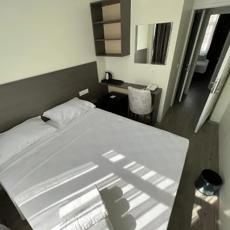 Maritsa Comfort Szálloda *